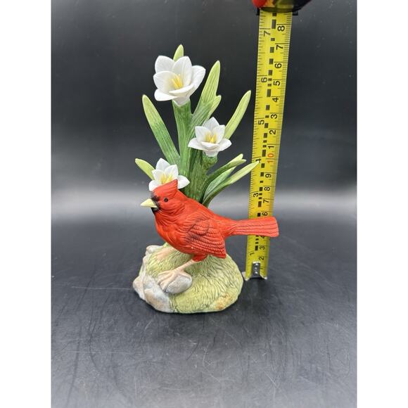 Vintage Porcelain Red Cardinal with White Flowers Figurine Sculpture MINT - Picture 7 of 9